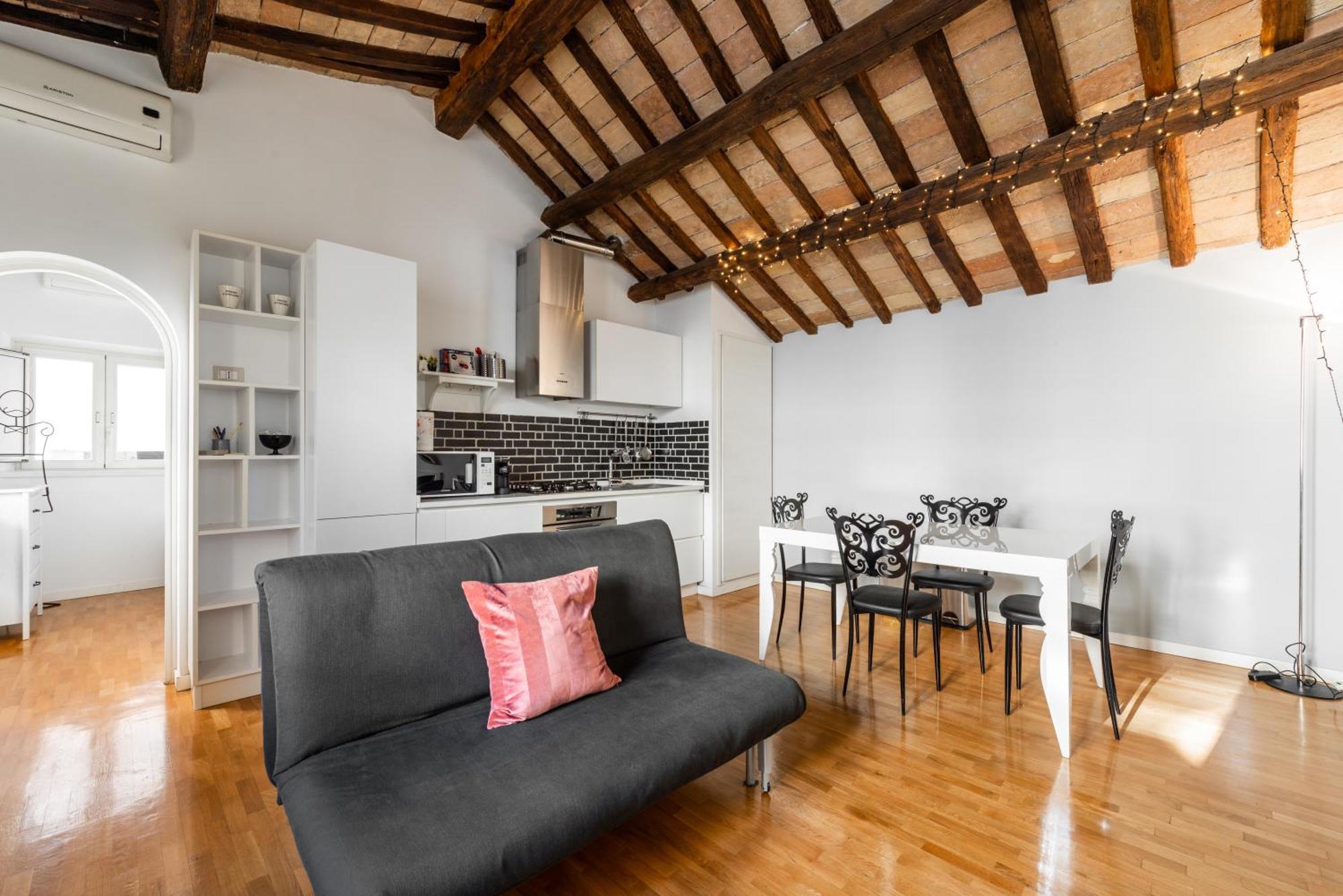 Pavone Centre Romantic Apartment Exterior foto